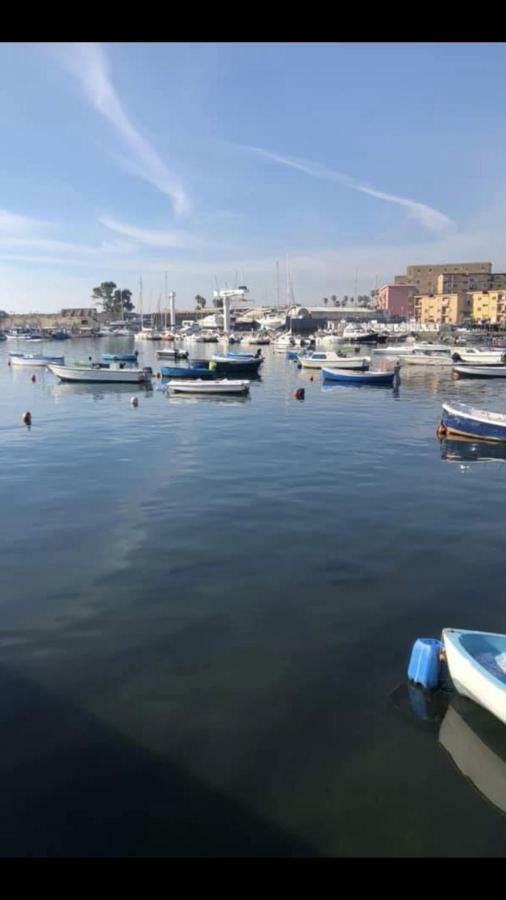 Apartamento Rosy Monolocale Nel Centro Storico Di Torre Annunziata Di Fronte Scavi Oplonti Exterior foto