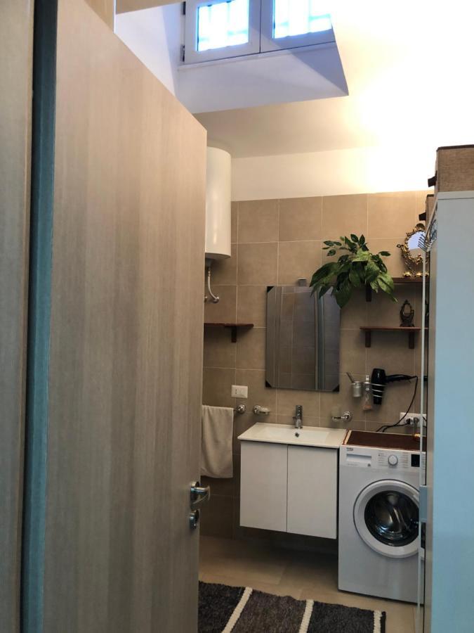 Apartamento Rosy Monolocale Nel Centro Storico Di Torre Annunziata Di Fronte Scavi Oplonti Exterior foto